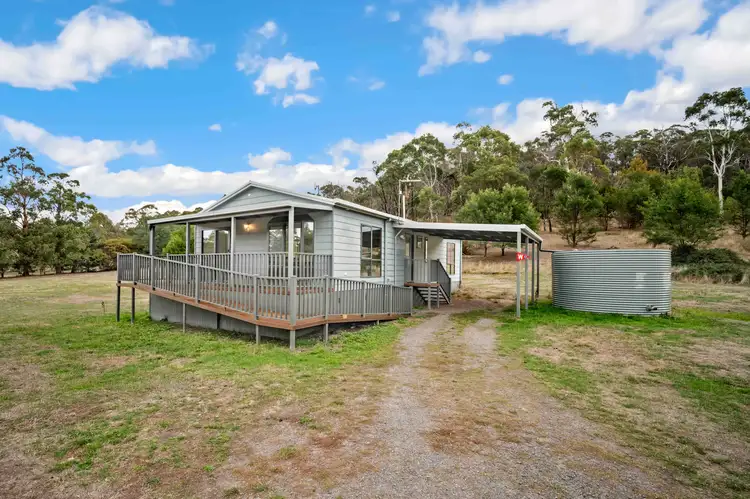 73 Linton Carngham Road