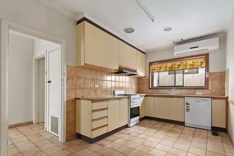 Second view of Homely house listing, 252 Arthur Street, Fairfield VIC 3078