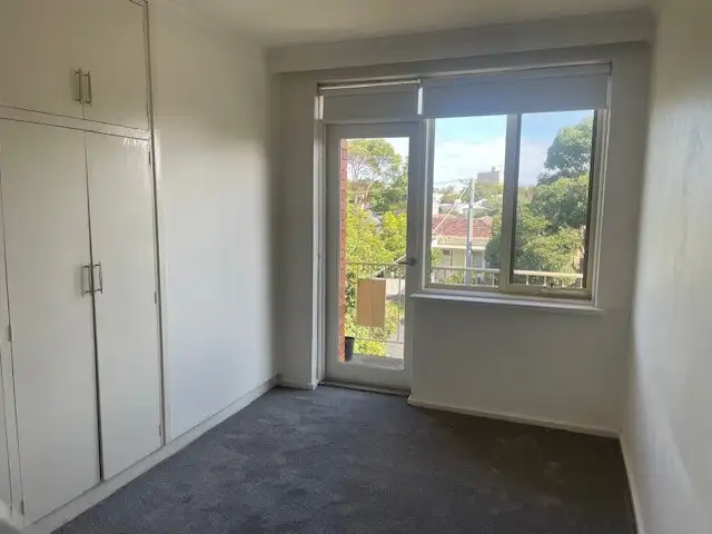 8/87 Merton Street, Albert Park VIC 3206