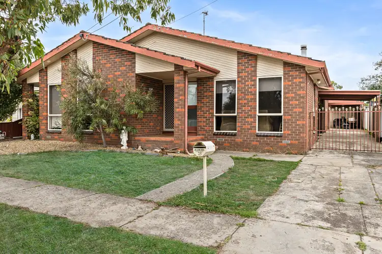 25 Montgomery Street, Wendouree VIC 3355