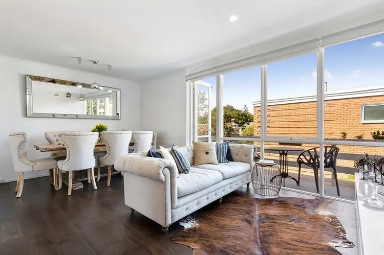 8/6 Lambert Road, Toorak VIC 3142