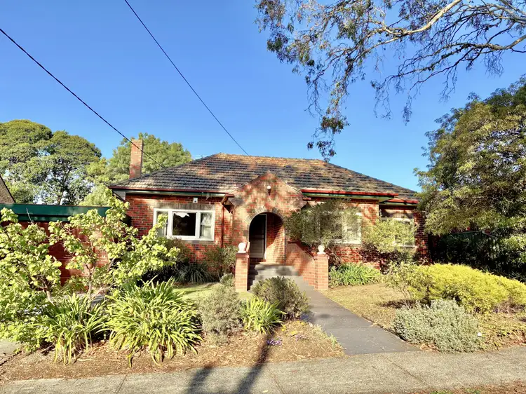 46 Warncliffe Road, Ivanhoe East VIC 3079