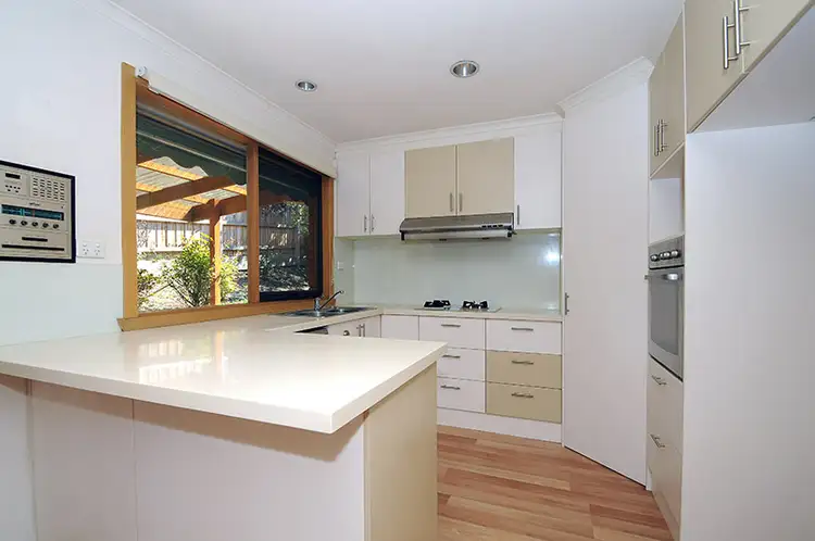 2/5 Campbell Street, Glen Waverley VIC 3150