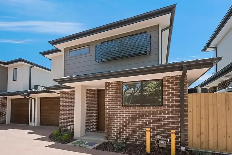 9 Bamfield Road