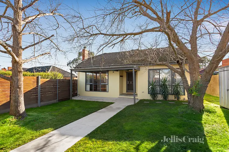 Main view of Homely unit listing, 1/32 Edward St, Macleod VIC 3085
