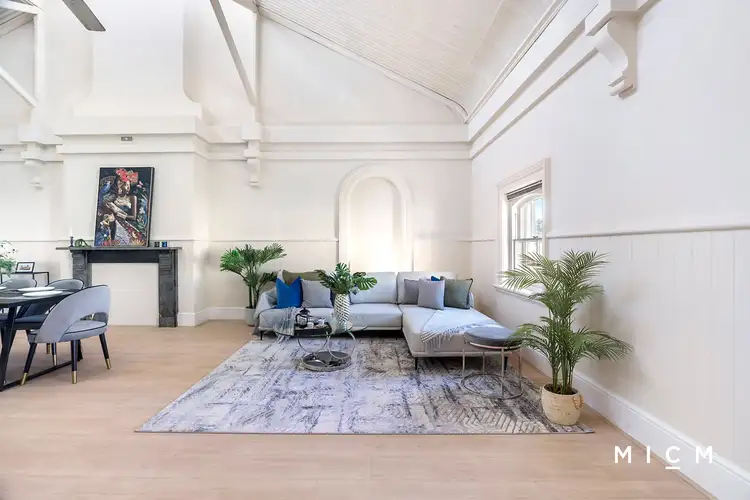 6 Wiltshire Drive, Kew VIC 3101