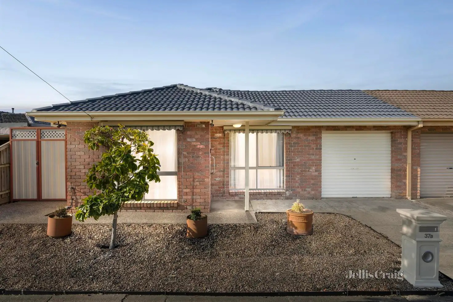 Main view of Homely unit listing, 37a Featherby Way, Altona Meadows VIC 3028