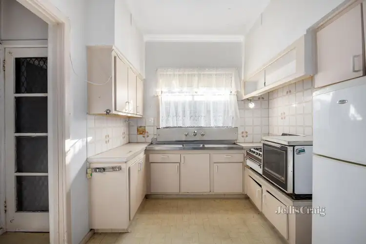 Fifth view of Homely house listing, 8 Marquis Road, Bentleigh VIC 3204