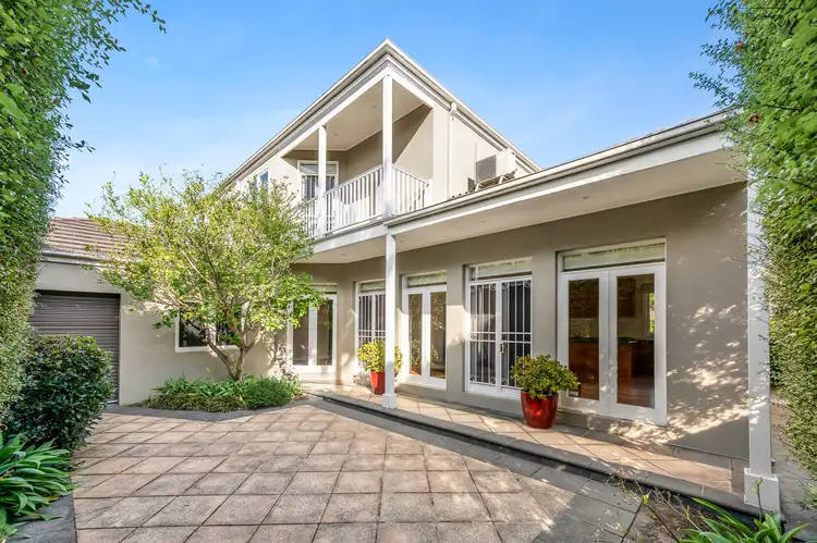 1 Amber Close, Brighton VIC 3186