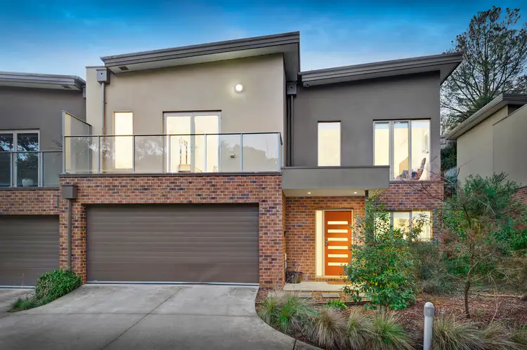 2 Parsons Road