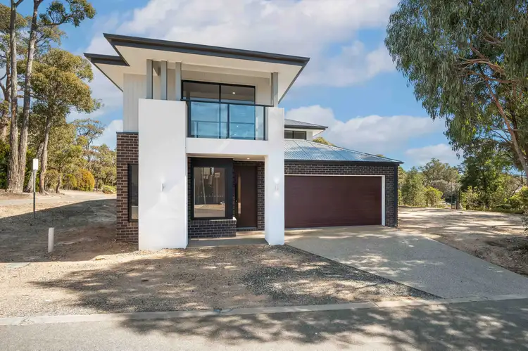 9 Penny Lane, Creswick VIC 3363