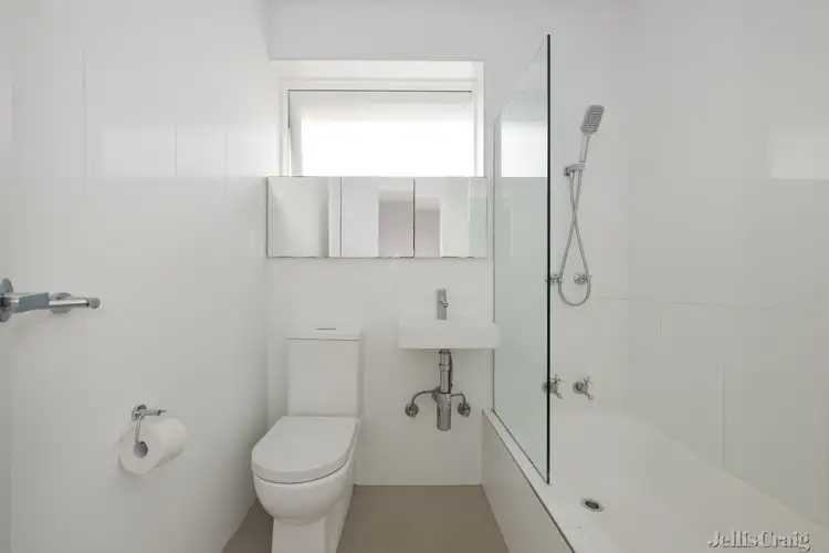 Fifth view of Homely apartment listing, 7/99 Smith Street, Thornbury VIC 3071