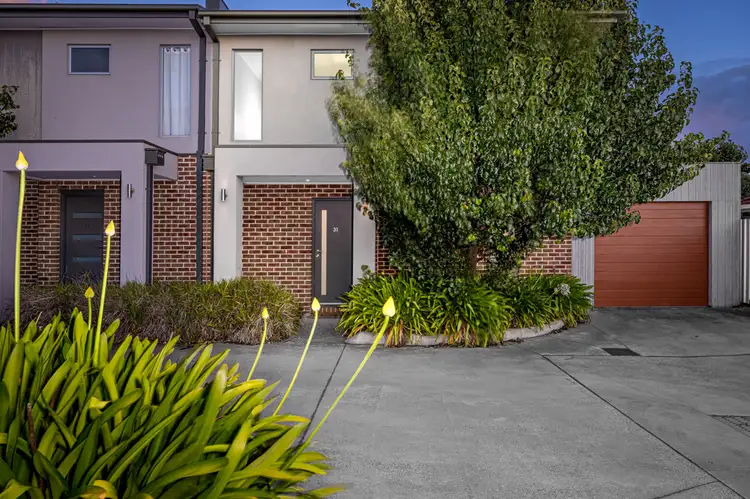 31 Balanada Close, Alfredton VIC 3350