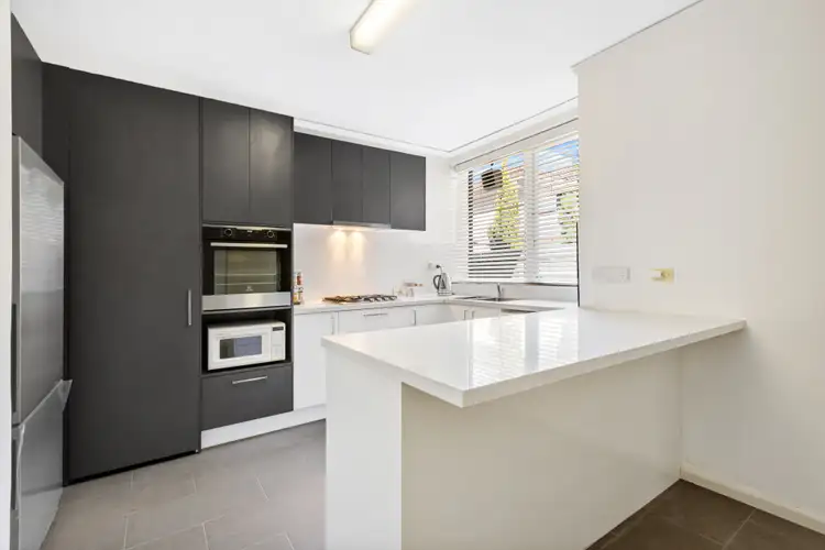 2/200 Glen Eira Road, Elsternwick VIC 3185
