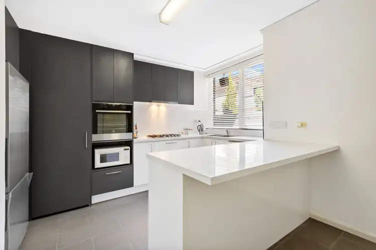 2/200 Glen Eira Road, Elsternwick VIC 3185