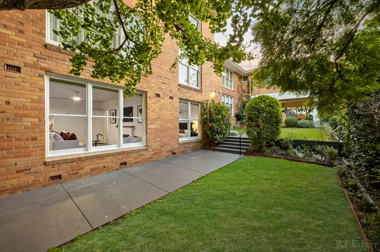 1/15 Shakespeare Grove, Hawthorn VIC 3122
