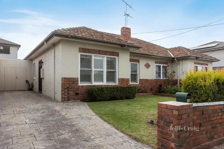 13 Ruby Street, Ormond VIC 3204