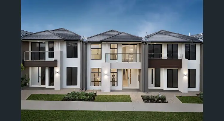 92 Holyoake Parade, Manor Lakes VIC 3024