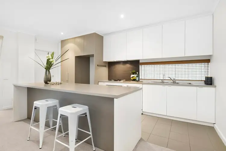 Main view of Homely house listing, 5 Elland Place, Mulgrave VIC 3170