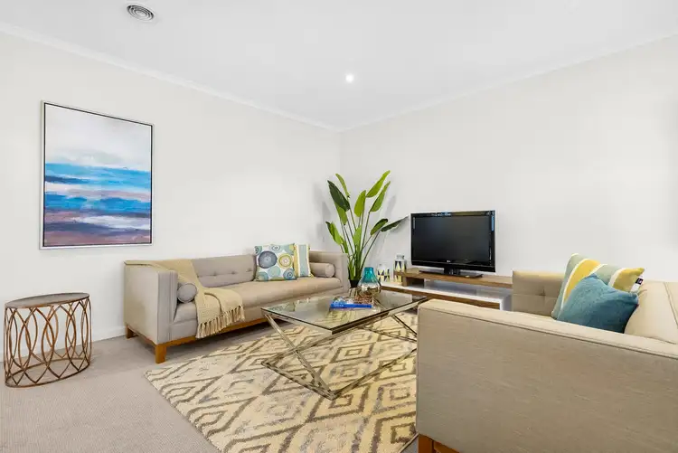 Third view of Homely house listing, 5 Elland Place, Mulgrave VIC 3170