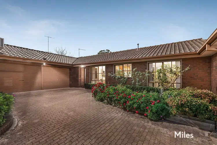 Main view of Homely unit listing, 2/6-8 Green Street, Ivanhoe VIC 3079