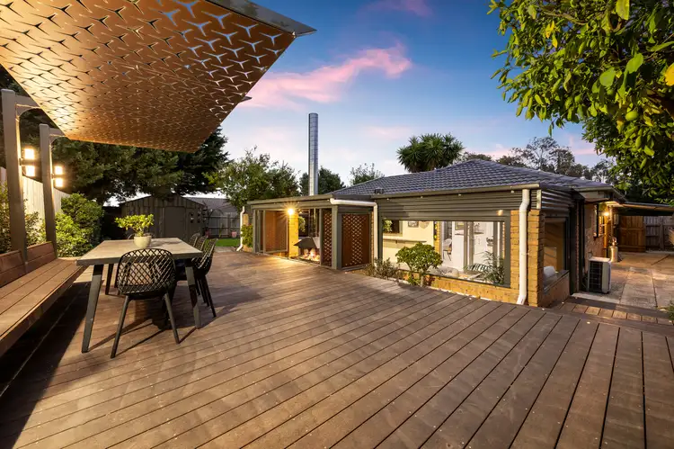 38 Meredith Crescent, Hampton Park VIC 3976
