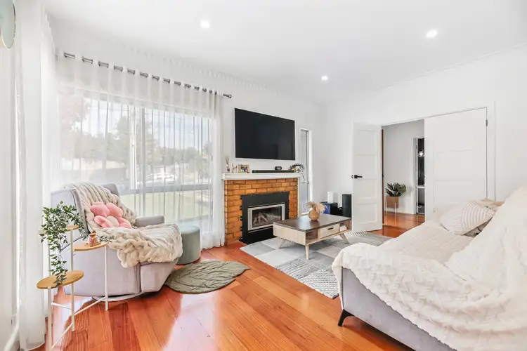 61 Ivanhoe Grove, Malvern East VIC 3145