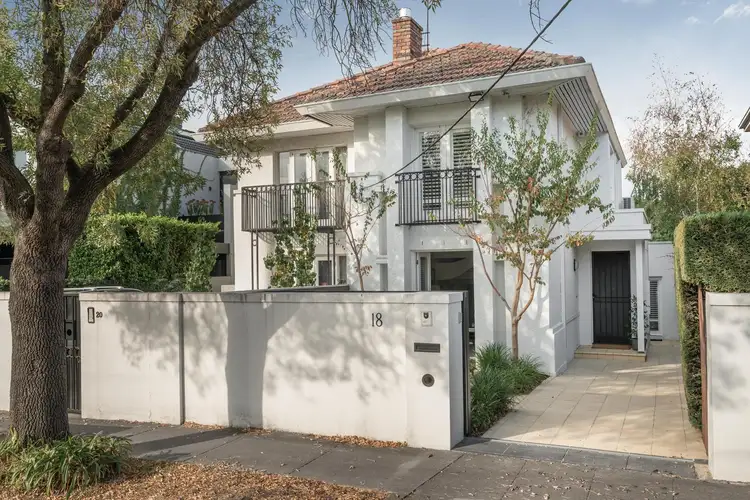18 Balmerino Avenue, Toorak VIC 3142