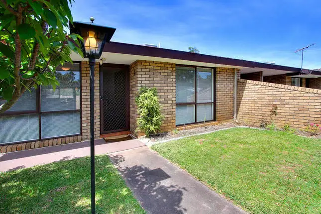 2/16 Shirlow Avenue, Rye VIC 3941