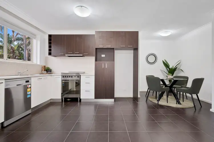 1/8 Commercial Road, Mentone VIC 3194
