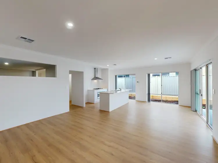 15 Coasting Road, Alkimos WA 6038