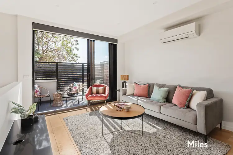 Third view of Homely townhouse listing, 8A Duncan Street, Fairfield VIC 3078