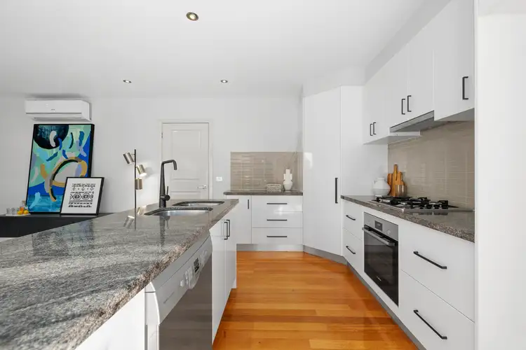 Fourth view of Homely townhouse listing, 2/35 Briggs Street, Mount Waverley VIC 3149