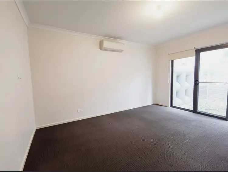 12 Old School Road, Notting Hill VIC 3168