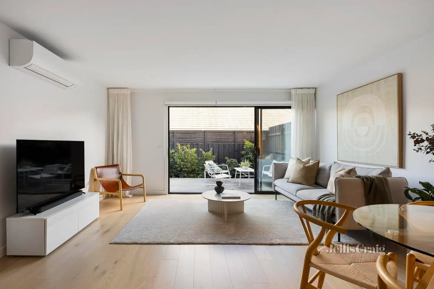 Main view of Homely apartment listing, 2/24 Kinross Street, Hampton East VIC 3188