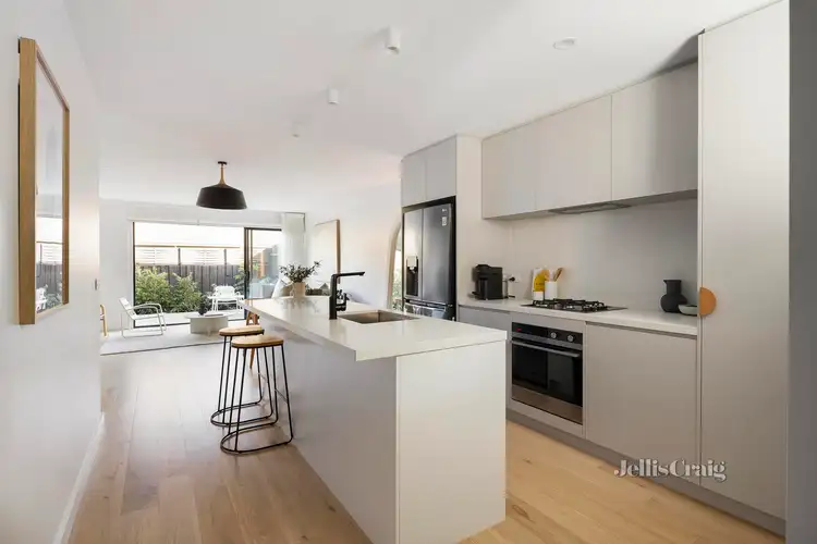 Fourth view of Homely apartment listing, 2/24 Kinross Street, Hampton East VIC 3188