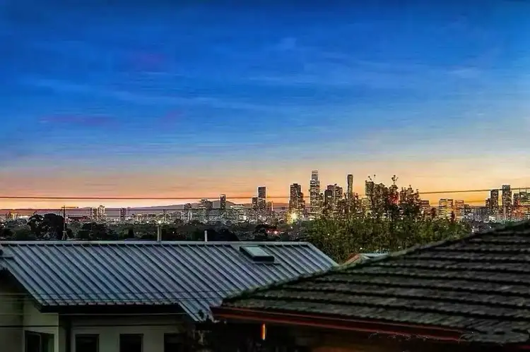 13 Viewbank Road, Mount Waverley VIC 3149