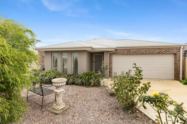 1/28 Dundas Street, Miners Rest VIC 3352