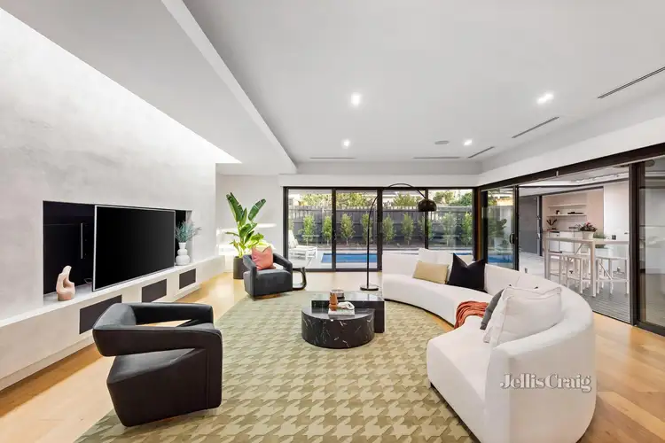 Second view of Homely house listing, 6 Lindsay Avenue, Murrumbeena VIC 3163