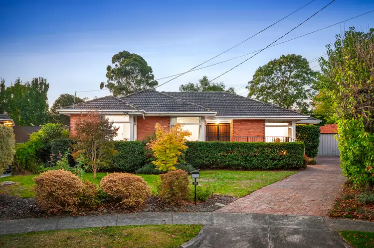 10 Suffolk Street, Blackburn VIC 3130