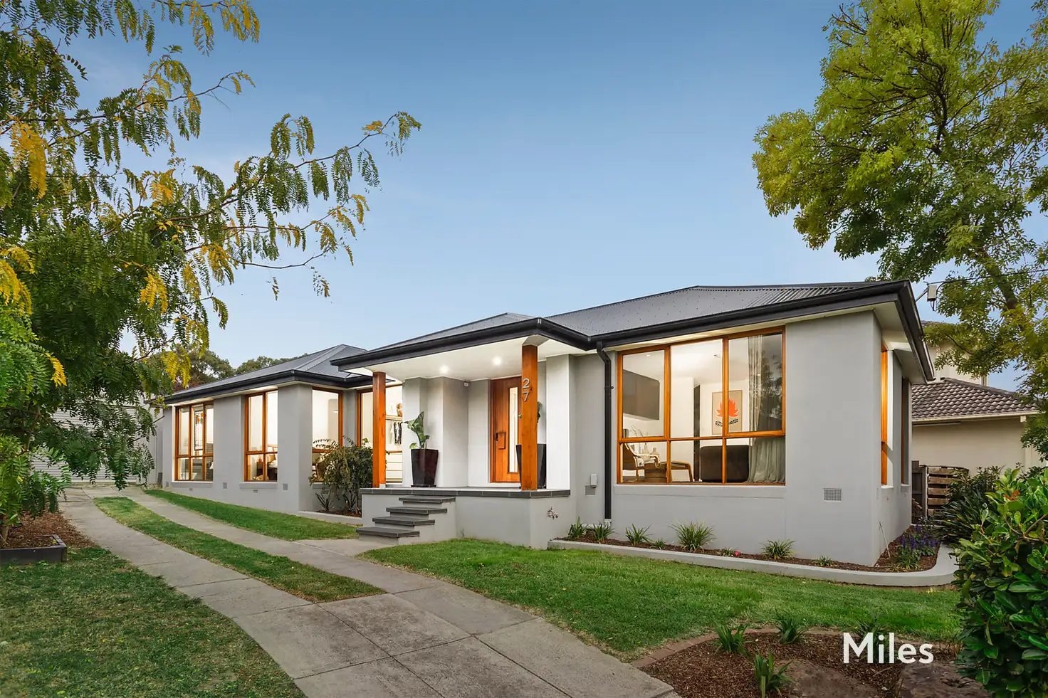 Main view of Homely house listing, 27 Somerset Drive, Viewbank VIC 3084