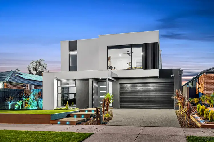 54 Fiorelli Boulevard, Cranbourne East VIC 3977