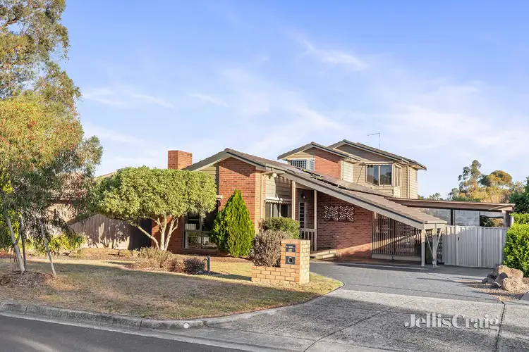 16 Parry Road
