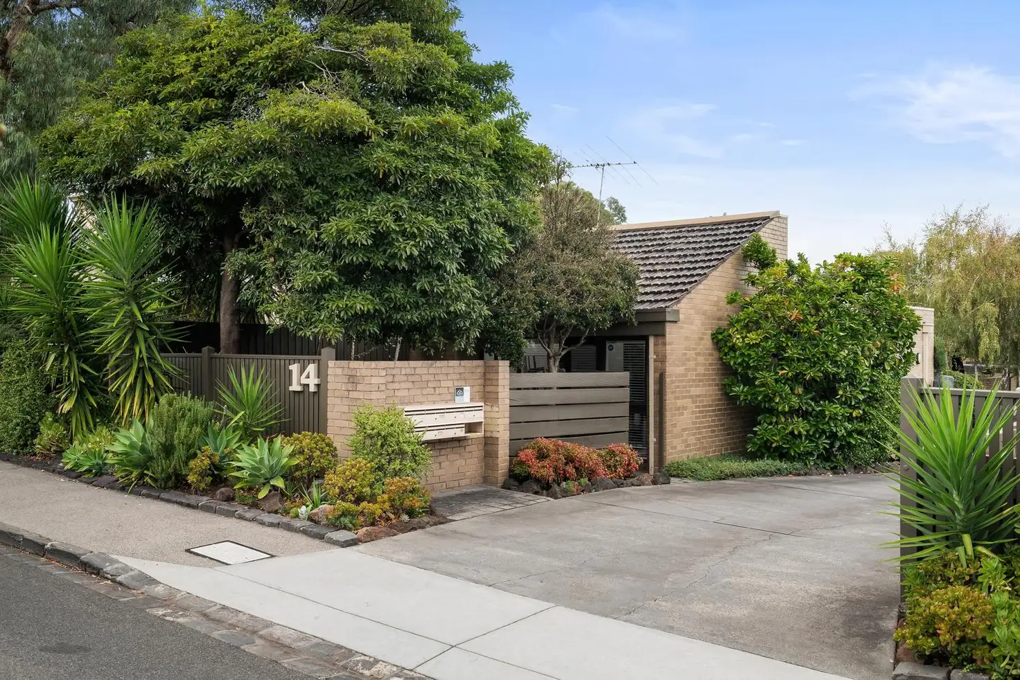 Main view of Homely house listing, 2/14 Wattle Road, Hawthorn VIC 3122