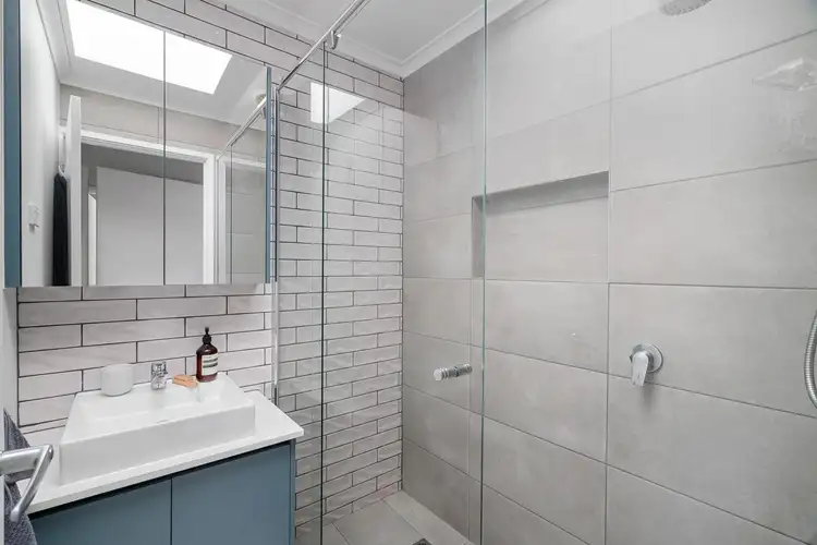 Sixth view of Homely house listing, 2/14 Wattle Road, Hawthorn VIC 3122