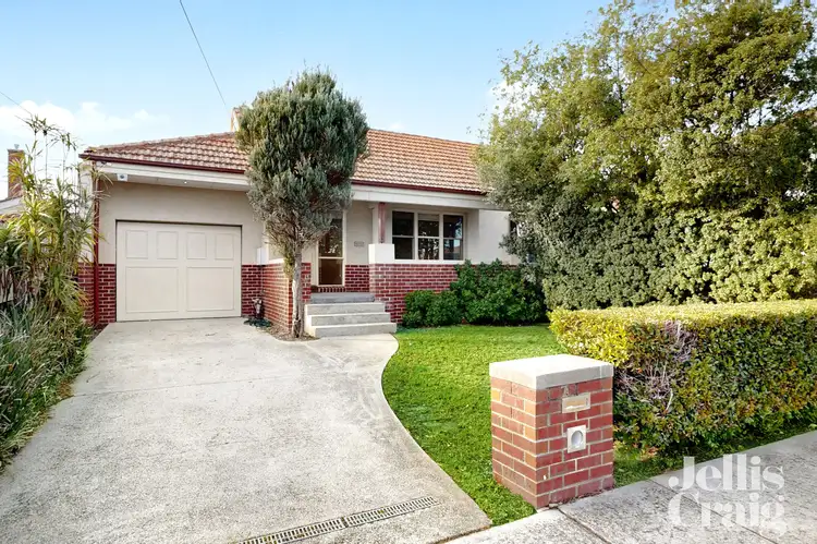7A Newham Grove, Ormond VIC 3204