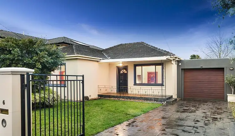 6 Pollina Street, Bentleigh East VIC 3165