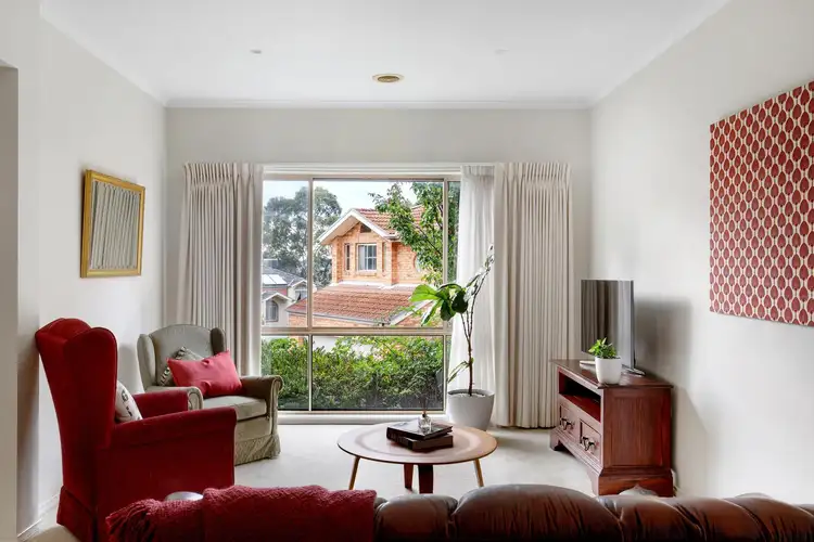 Second view of Homely townhouse listing, 6 Vista Grove, Viewbank VIC 3084