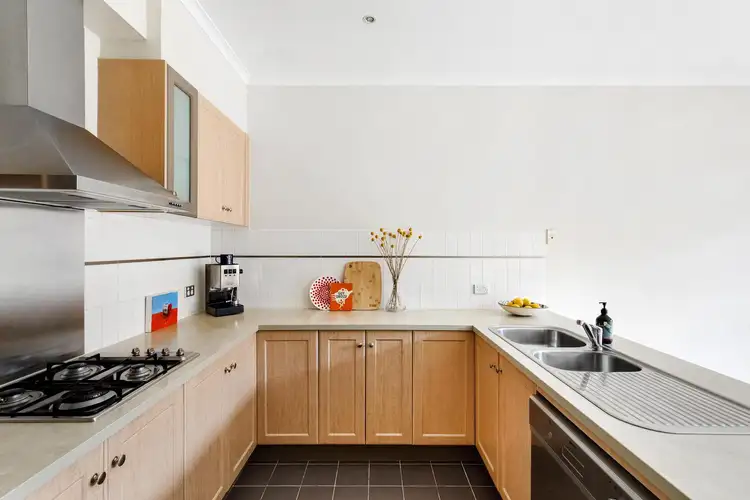 Fifth view of Homely townhouse listing, 6 Vista Grove, Viewbank VIC 3084