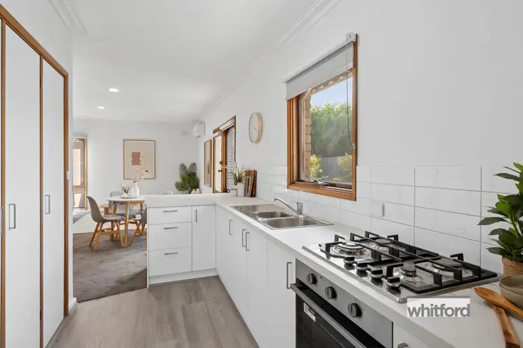 9/270A Pakington Street, Newtown VIC 3220